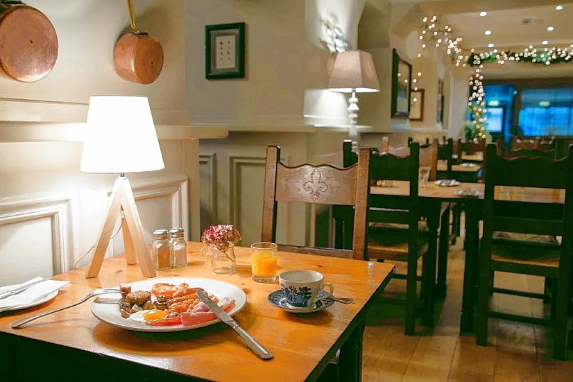 Dining room at the Connemara Lake Hotel in Oughterard